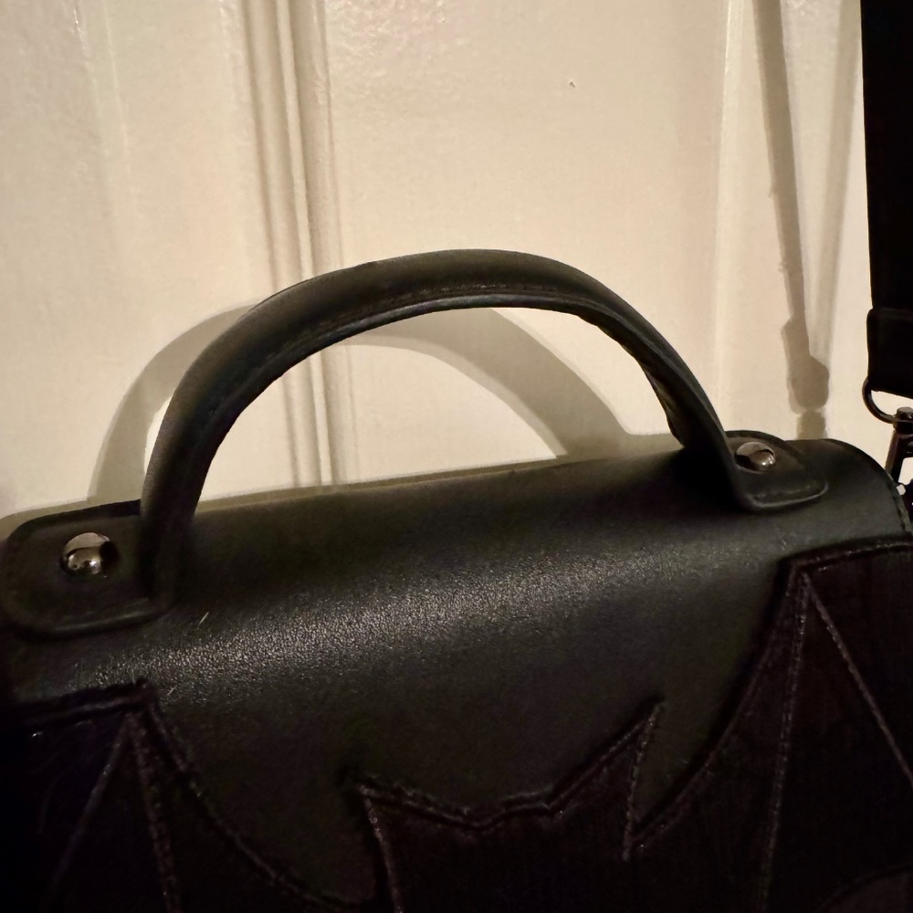 Mod Cloth Royalmonk Black Bat Shoulder Bag Purse Halloween - Picture 4 of 8